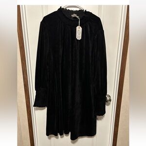 Love Riche Black Velvet Dress - NWT - Size 2X